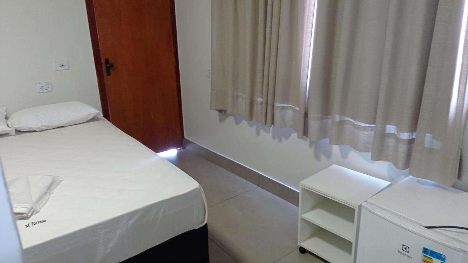 Hotel Marina Torrano Trindade  Eksteriør bilde